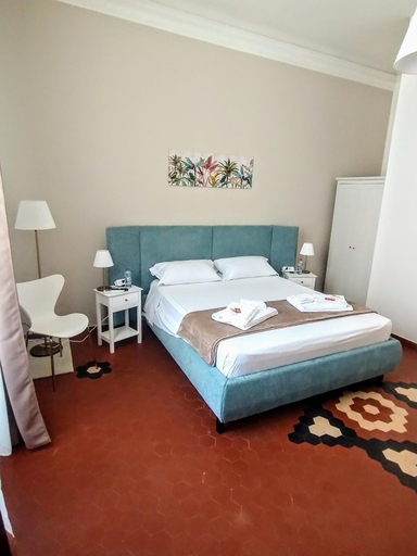 Others 4, Suleima B&B Messina Centro, Messina
