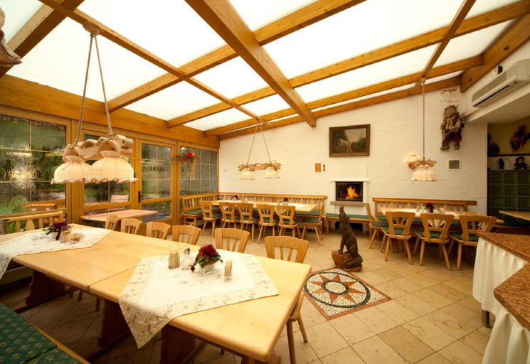 Food & Drinks, Gasthaus zur Wolfsschlucht, Neustadt an der Aisch-Bad Windsheim