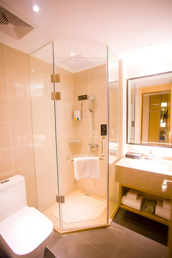 Bathroom 3, City Comfort Inn Lingshui Central Avenue Bus Station, Hainan