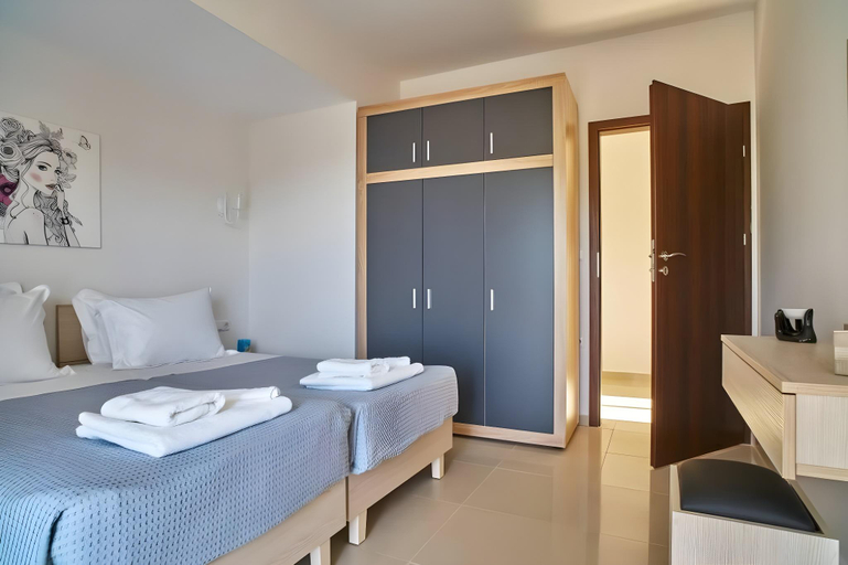 Bedroom, Gorgeous Lake Kournas Villa Brand New Private Pool, Crete