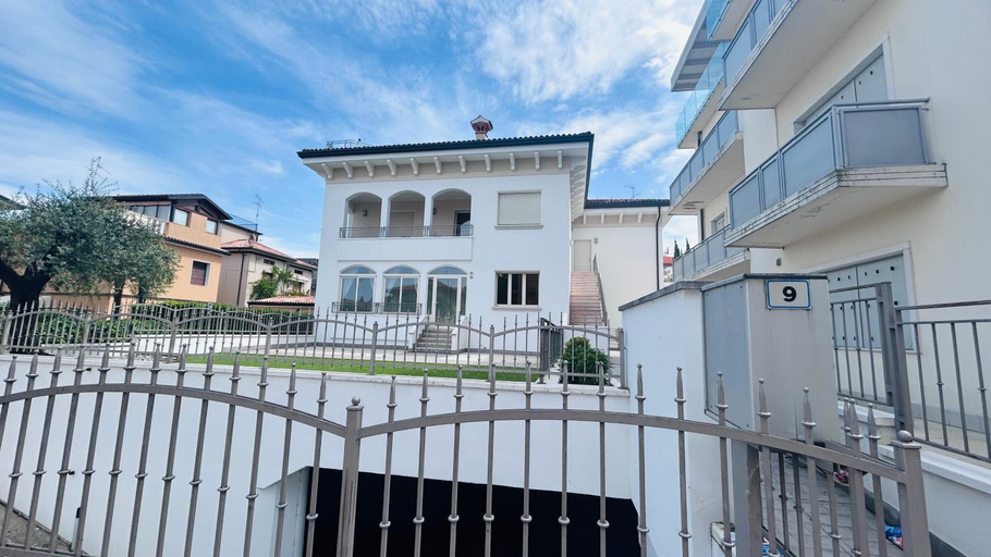 Others 4, Lakeview Verdi Apartment, Verona