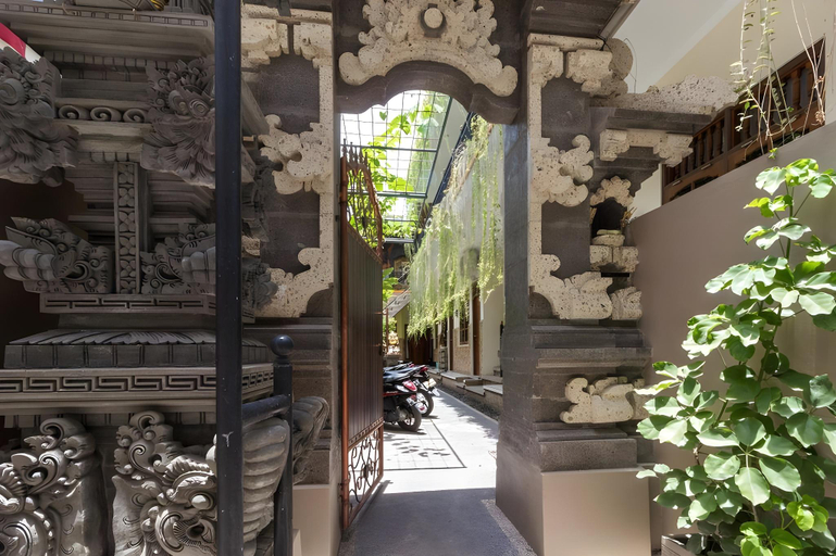 Others 1, Asta House, Badung