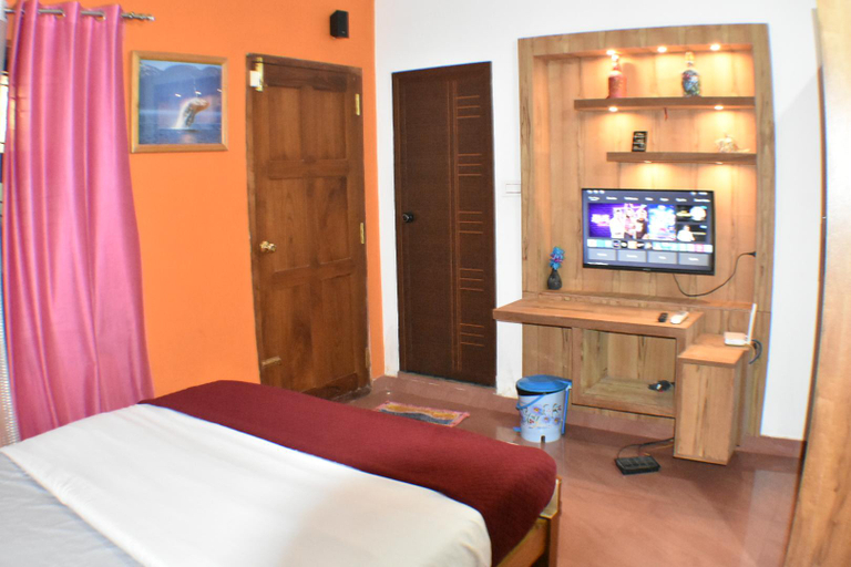 Bedroom 2, Bee's Villa Kannur, Kannur