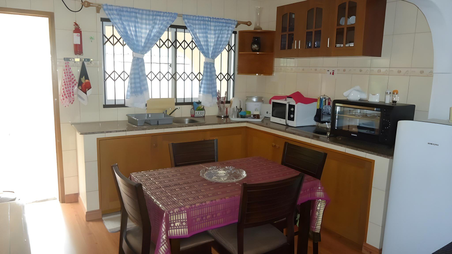 Others 5, Farida Apartments