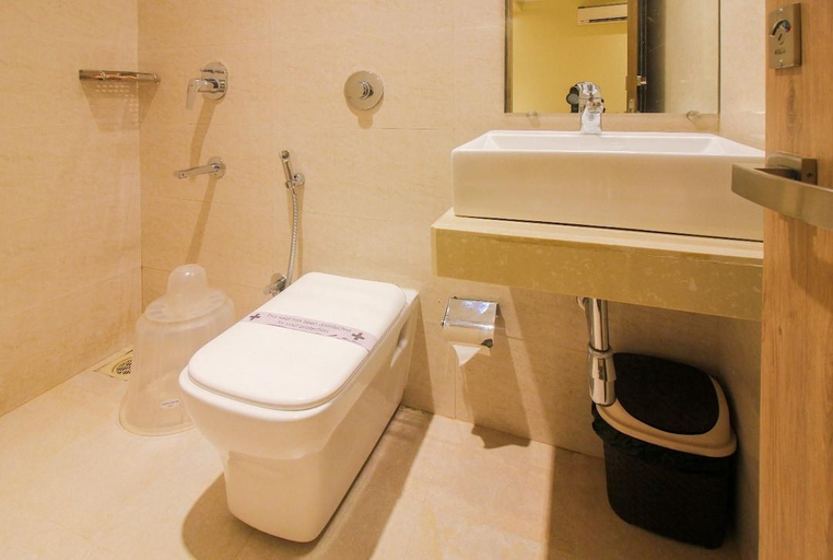 Bathroom 4, Hotel Lotus Grand , Mumbai Suburban