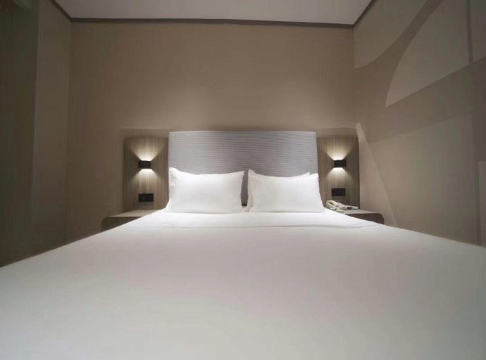 Bedroom 2, Hanting Hotel Yantai University, Yantai