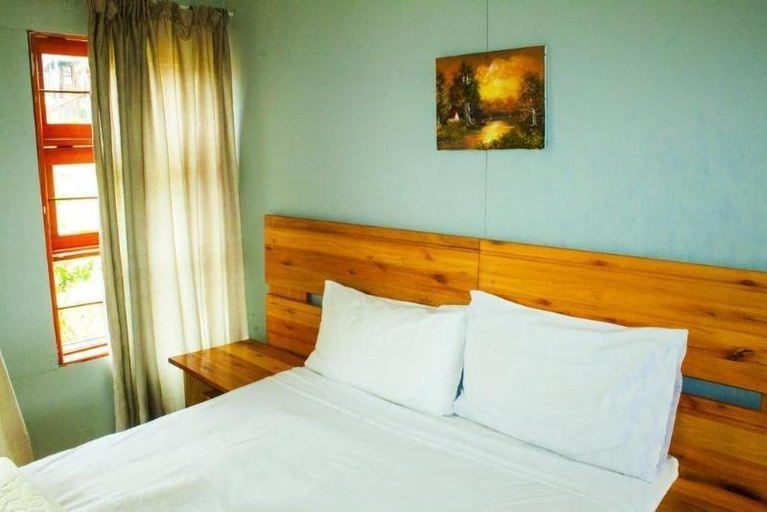 Bedroom 2, Run n Fire Garden Court, Motjane