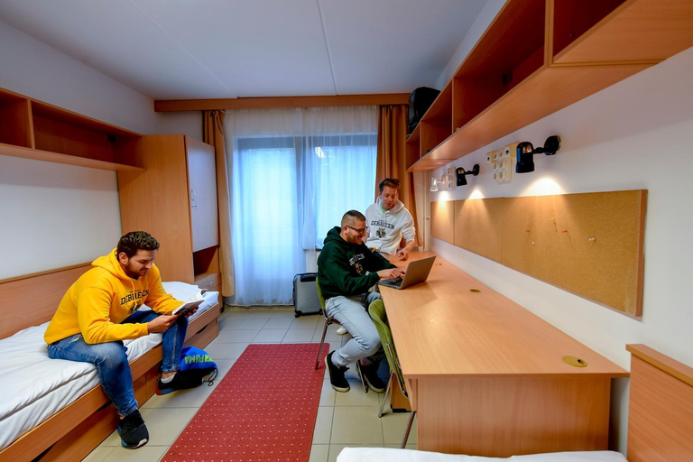 Bedroom 4, KLK Hotel, Debrecen