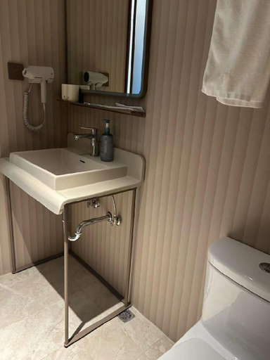 Bathroom 4, Hanting Hotel Kaifeng Qingming, Kaifeng