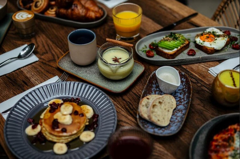 Food & Drinks 3, D48 - Central Boulevard Residence - Best Location by BQA, Budapesti