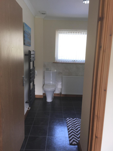 Bathroom 3, The Willows, Highland