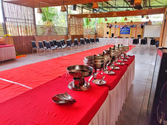 Food & Drinks 5, Hotel Dhruva, Solapur ( Pet Friendly ), Solapur