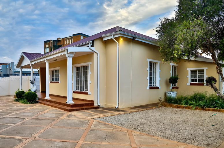 Others 5, Ditoro hotel, City of Tshwane