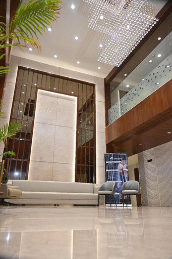 Public Area 3, Pam Premium Hotel Vadodara, Vadodara