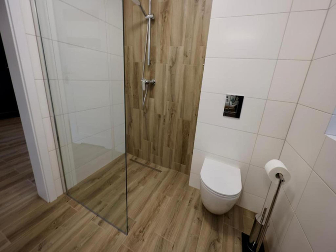 Bathroom 3, House in Stepnica near Szczecin Lagoon, Goleniów