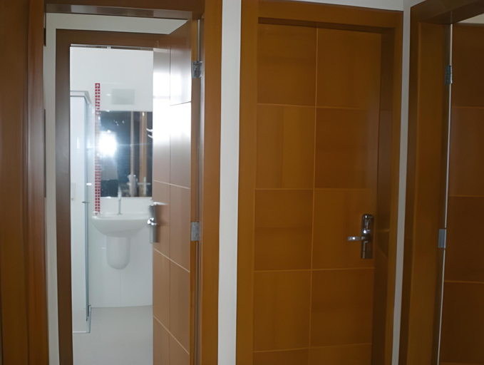 Bathroom 1, Hotel Hola, Florianopolis