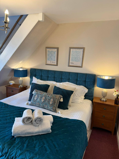Bedroom 2, The Broadlands, Gloucestershire