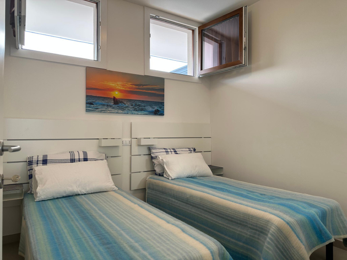 Bedroom 4, Bright apartment in Bibione close to the sea, Venezia