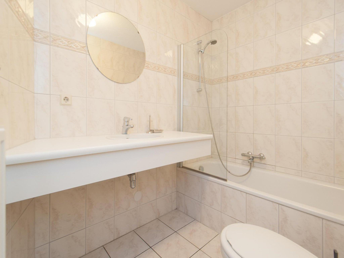 Bathroom 2, Apartment by the Coast with Dune Views, Zijpe