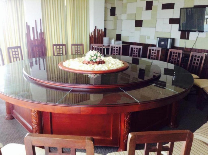 Food & Drinks 5, River City Hotel, Muang Mukdahan