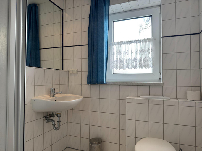 Bathroom 3, Ferienwohnung in Zingst, Vorpommern-Rügen
