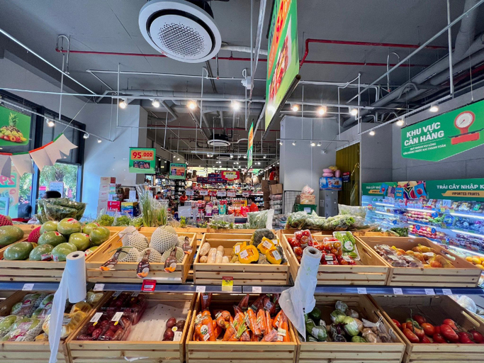 Food & Drinks 5, The Silver Vinh Hội Apartment, District 4