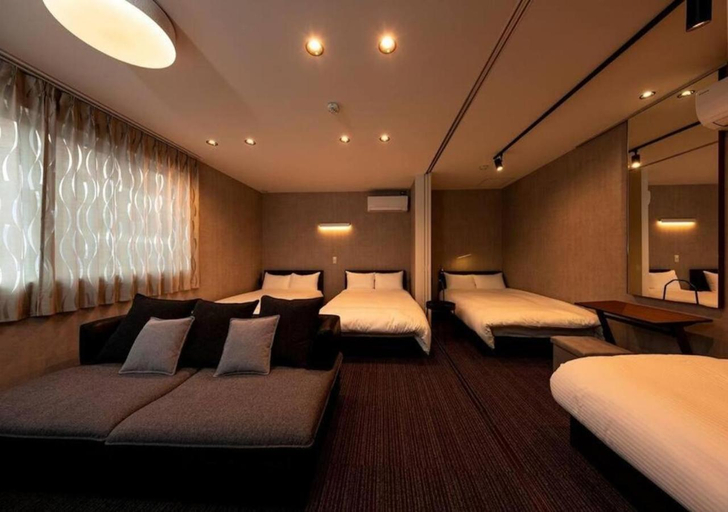 Bedroom 2, White Crystal, Fukuoka