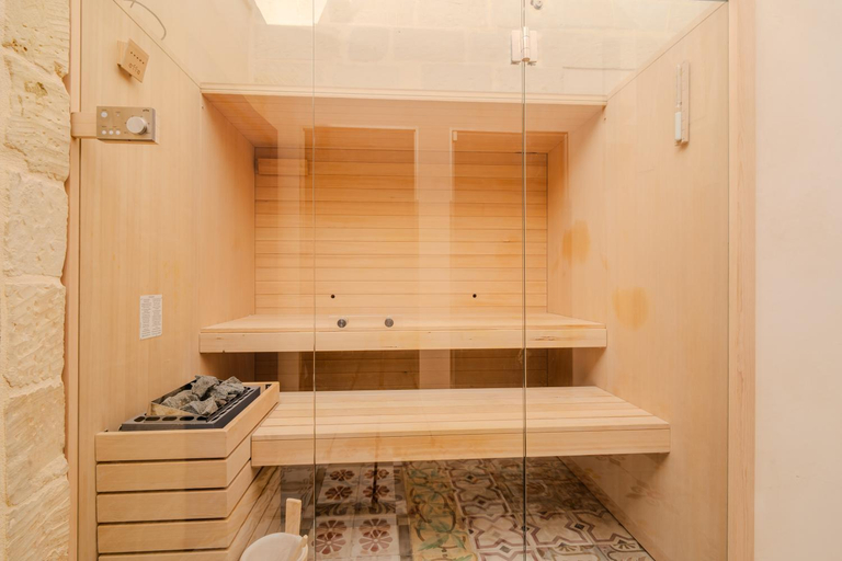 Bathroom, PALAZZO GARZIA - Dimora storica, Lecce