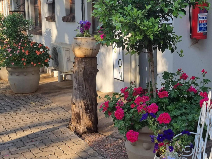 Others 4, Stay@Sparks Guesthouse, Waterberg