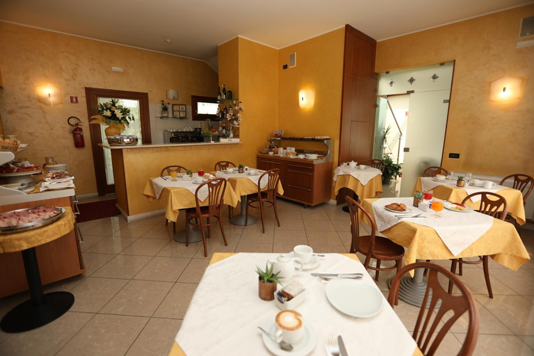 Food & Drinks 5, Hotel Cris, Venezia