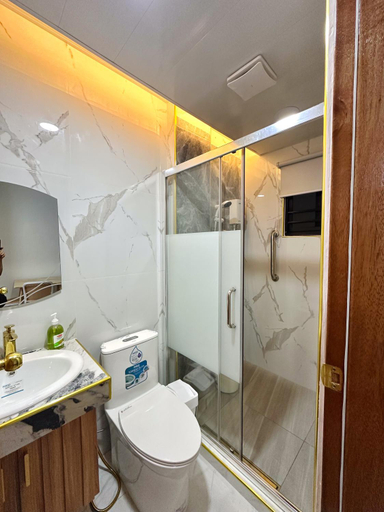Bathroom 2, Casa Monica, Tuguegarao City