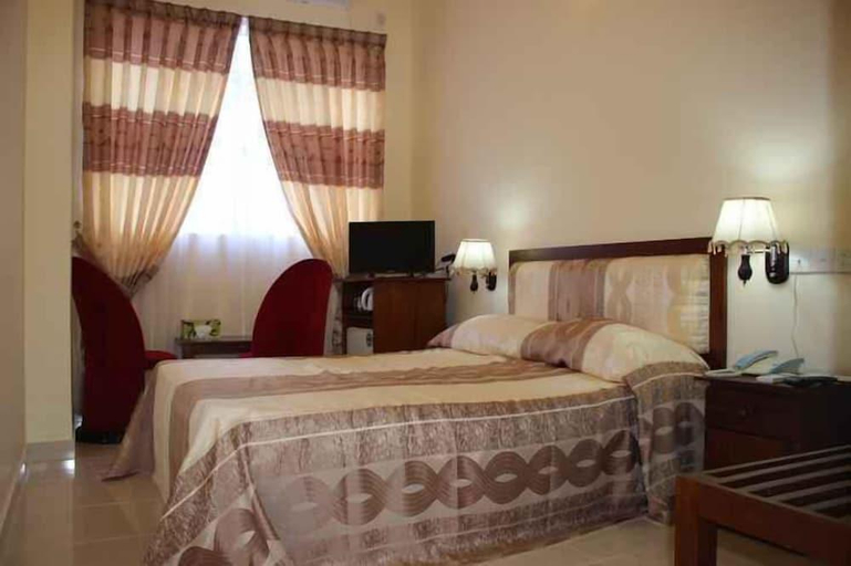 Bedroom 3, K & K Country Resorts, Minuwangoda