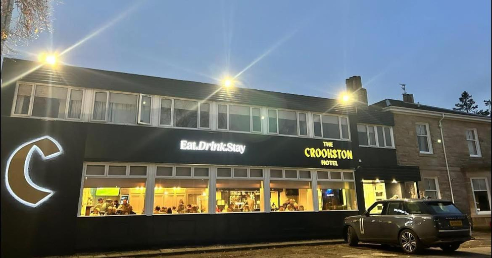 Exterior & Views 2, Crookston Hotel, Glasgow
