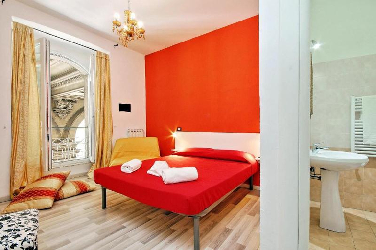 Bedroom, 55 Inn, Rome