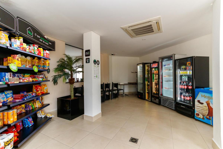Food & Drinks, Sky Batel - Apartamentos UROOMS, Curitiba