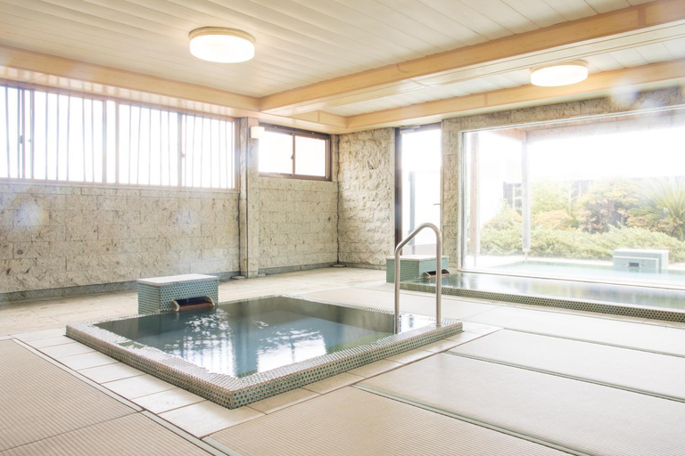 Sport & Beauty 3, Yoshino, Itō