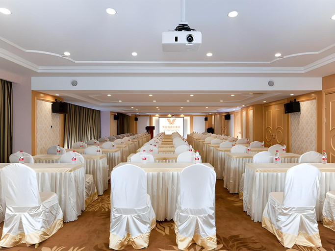 Business Facilities, Vienna Hotel Guangxi Lingshan Liufengshan Pedestrian Street, Qinzhou