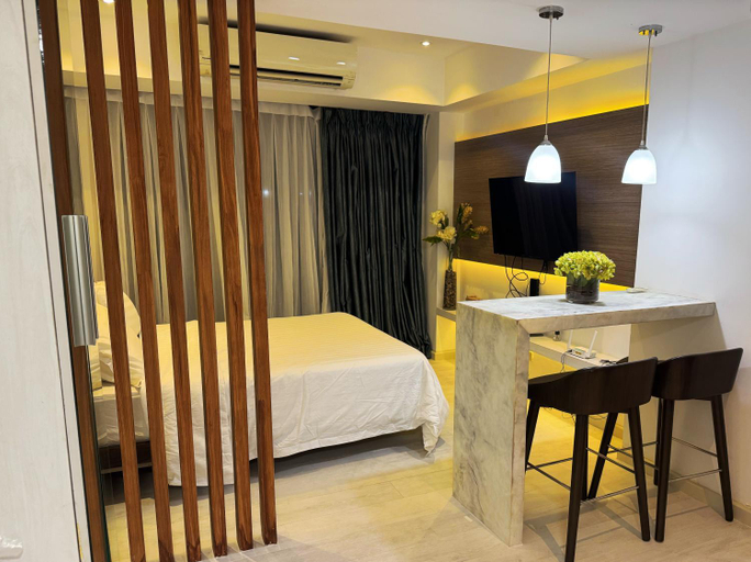 Bedroom 3, Modern Condo with Premium Beach View at Azure Urban Resort Residences - Vesta Property, Parañaque