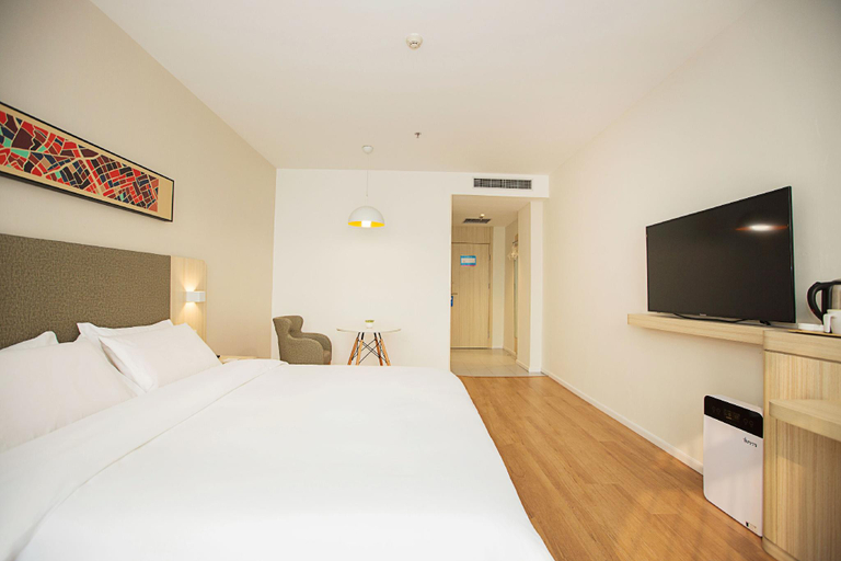 Bedroom 2, Hanting Hotel Nanyang Railway Station, Nanyang