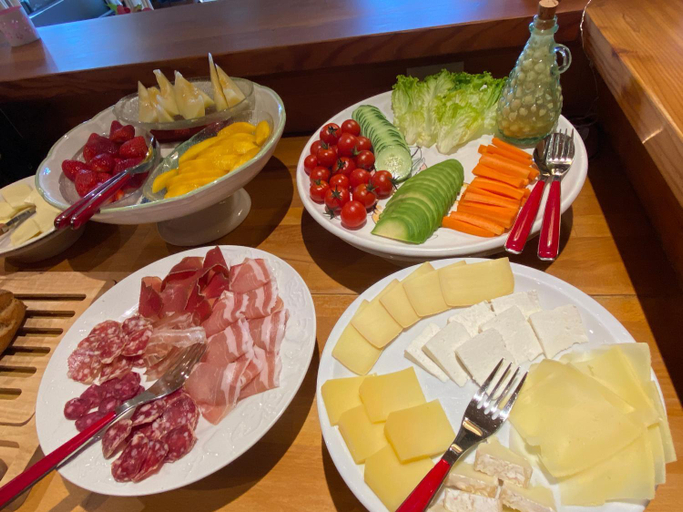 Food & Drinks 5, La Demeure des Elfes, Leuk