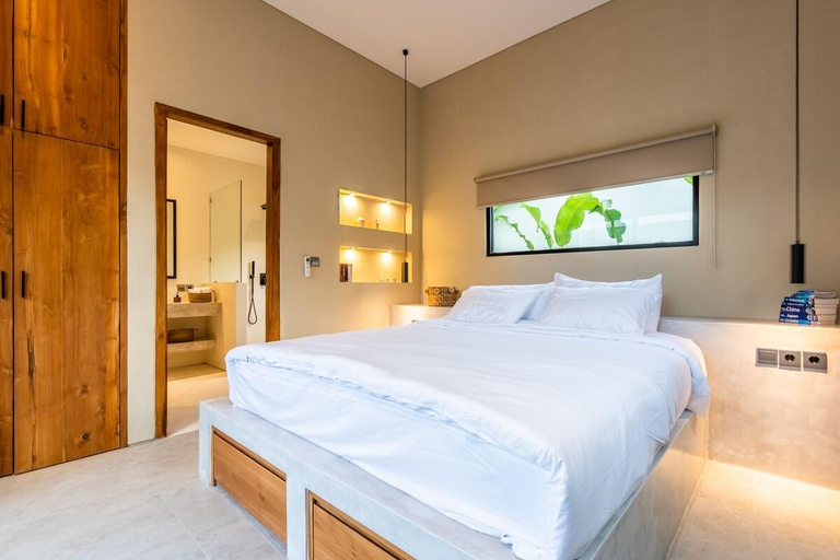 Others 5, 3 Bed Villa Wowsome Pererenan Canggu, Badung