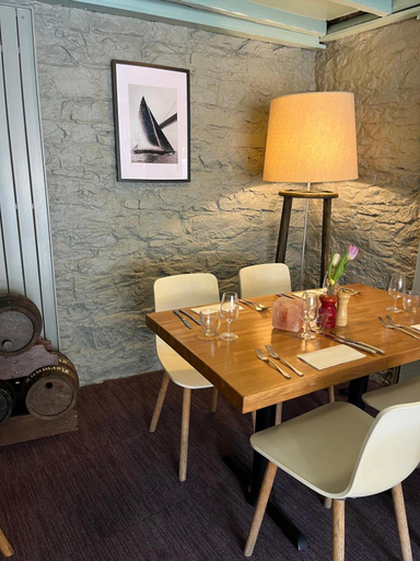 Food & Drinks 4, Smugglers Hotel, Torbay