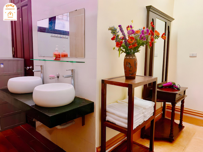 Bathroom 4, Tuna Homestay Experience, Tây Hồ