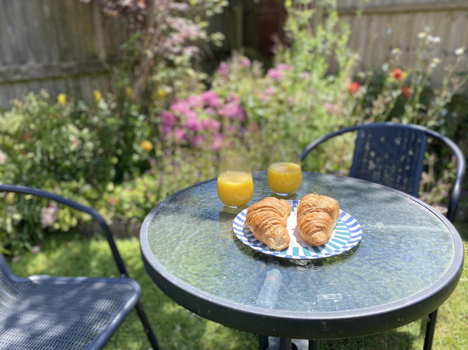 Food & Drinks, Daisy Cottage, Hampshire