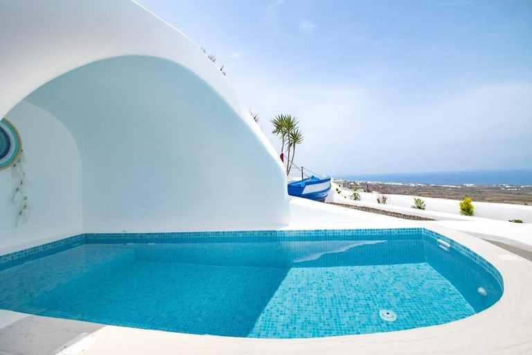 Sport & Beauty 3, Sun Angelos Oia - Luxury Cave Suites, South Aegean