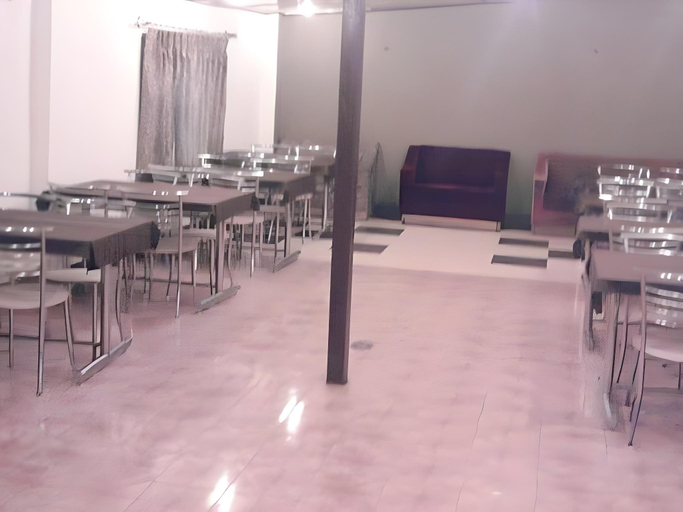 Food & Drinks, Hotel Bombay Palace, Chamba