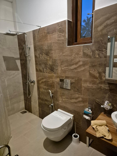 Bathroom 2, Aliya Lanka, Beruwala
