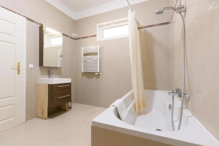 Bathroom 2, Waldmuller Apartments Vienna, Wien