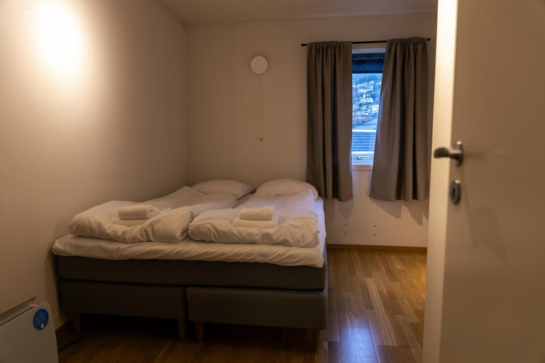 Others 5, Stryn Apartments - City Center - Modern Suites, Stryn