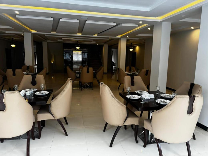 Food & Drinks, Royal Elite Hotel, Malakand
